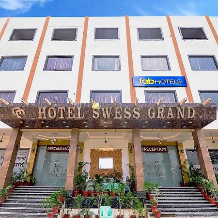 Fabhotel Swess Grand Agra  Eksteriør billede