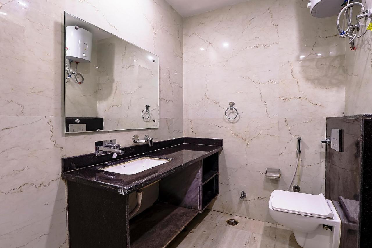 Fabhotel Swess Grand Agra  Eksteriør billede